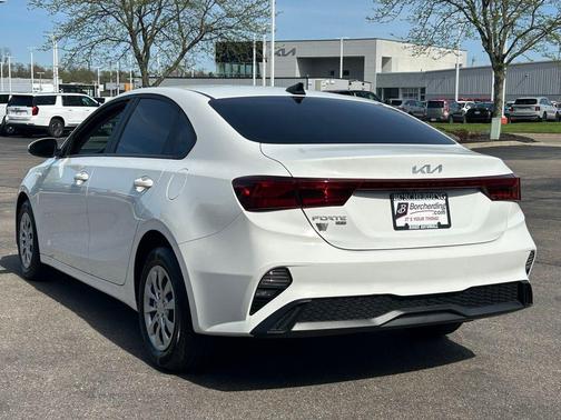 Clear White 2023 Kia Forte LX