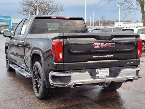 2022 GMC Sierra 1500 SLT