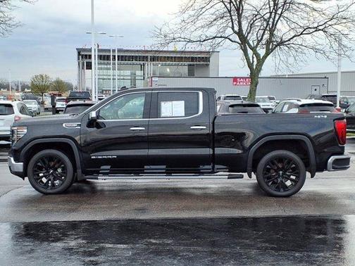 2022 GMC Sierra 1500 SLT