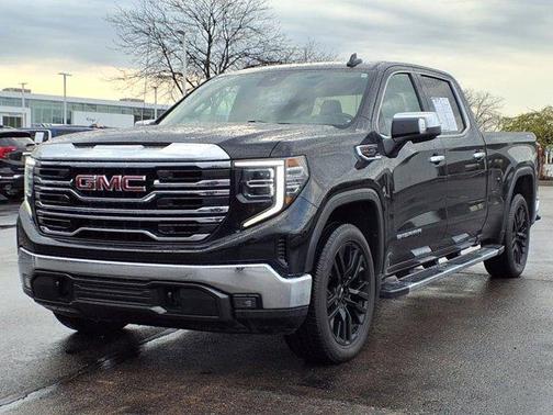 2022 GMC Sierra 1500 SLT