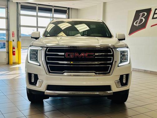 2024 GMC Yukon XL SLT