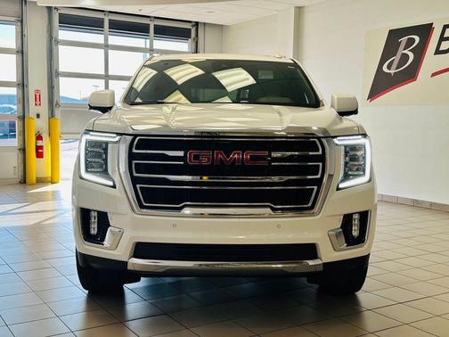 2024 GMC Yukon XL SLT