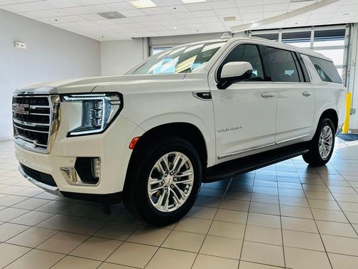 2024 GMC Yukon XL SLT