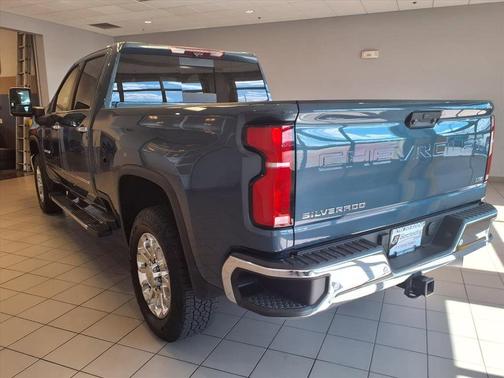 2025 Chevrolet Silverado 3500 LTZ