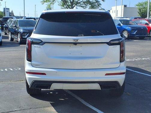 2024 Cadillac XT6 Sport AWD