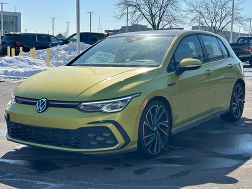 2022 Volkswagen Golf GTI 2.0T Autobahn