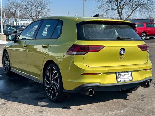 2022 Volkswagen Golf GTI 2.0T Autobahn