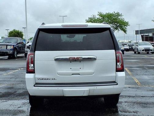 2016 GMC Yukon XL Denali