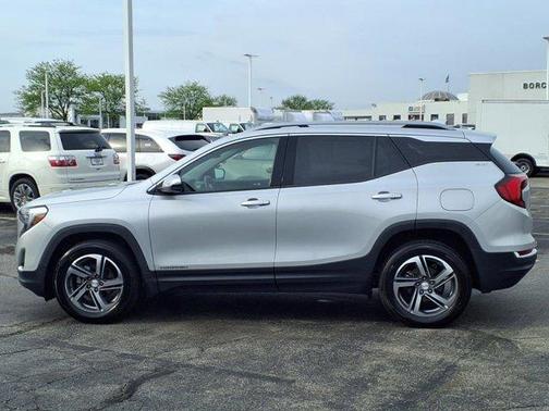 2021 GMC Terrain SLT