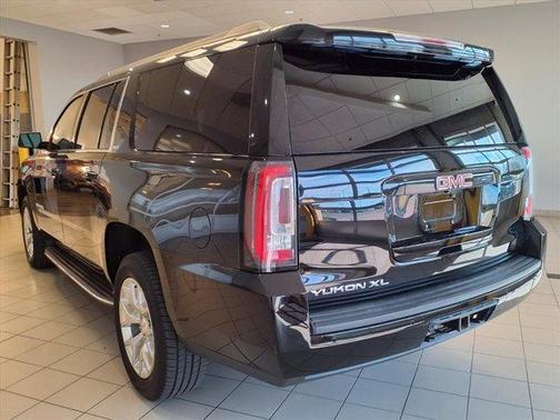 2018 GMC Yukon XL SLT