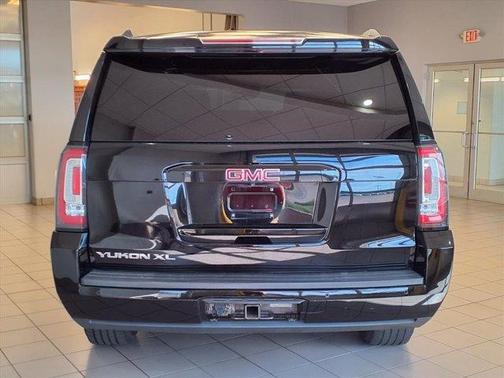 2018 GMC Yukon XL SLT