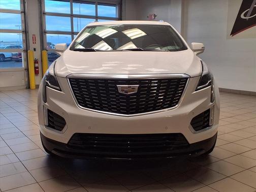 2025 Cadillac XT5 Luxury