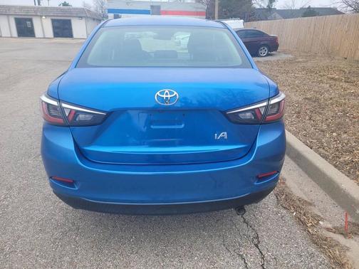 2017 Toyota Yaris iA Base