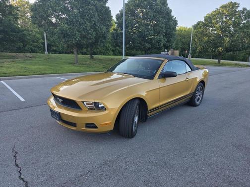 2010 Ford Mustang Base