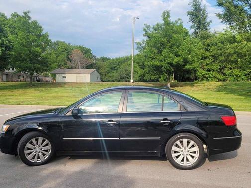 2009 Hyundai SONATA Limited