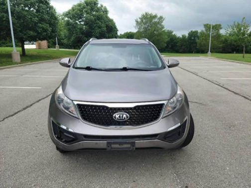 Mineral Silver 2015 Kia Sportage LX