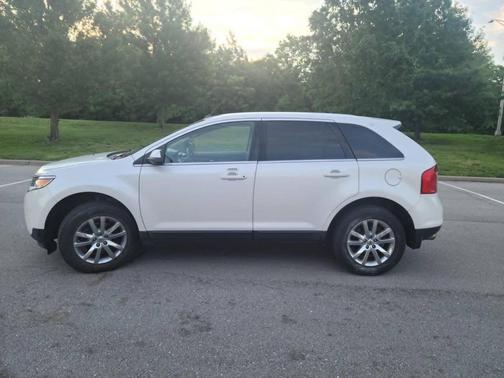 White Platinum Tri-Coat Metallic 2013 Ford Edge Limited