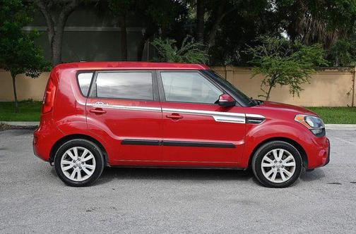 2012 Kia Soul +