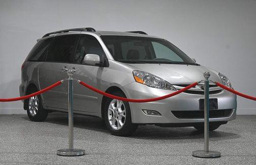 2006 Toyota Sienna XLE