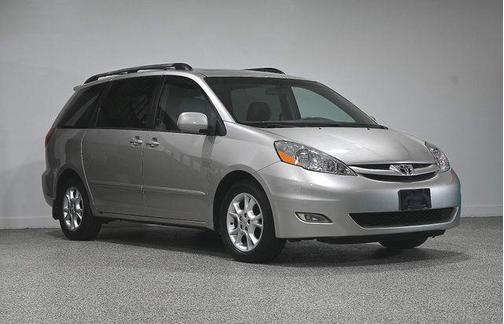 2006 Toyota Sienna XLE