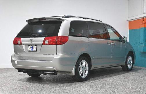 2006 Toyota Sienna XLE