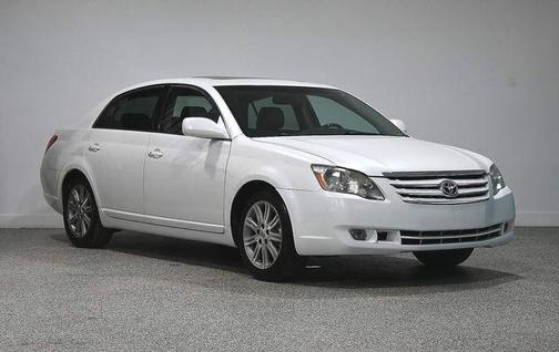2005 Toyota Avalon Limited