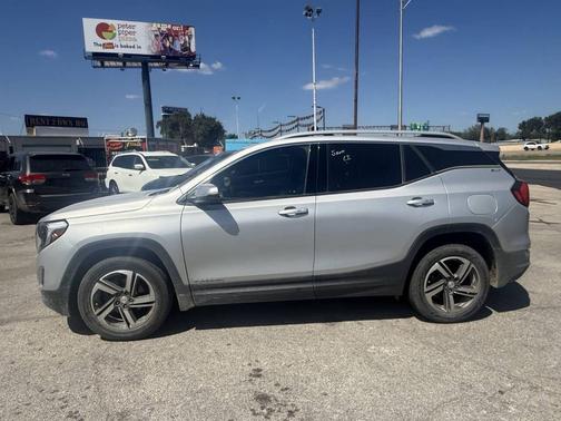 2020 GMC Terrain SLT