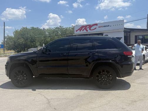 2018 Jeep Grand Cherokee Altitude