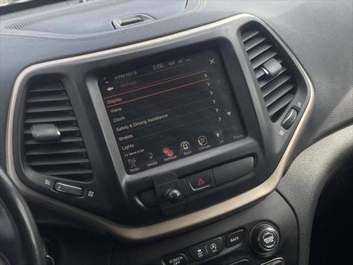 2016 Jeep Cherokee Latitude