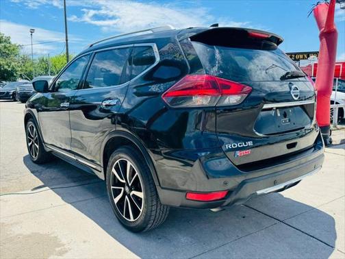 2020 Nissan Rogue SL