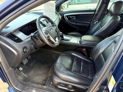 2016 Ford Taurus SEL
