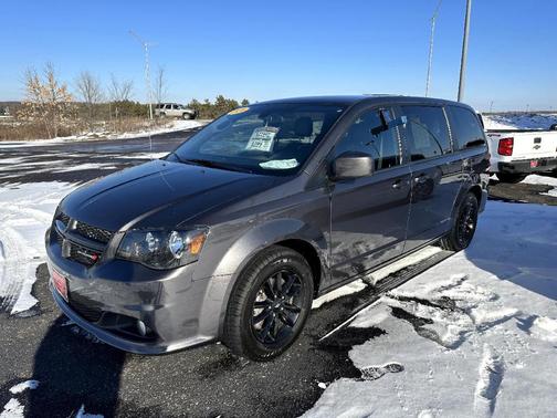 Photo 2 of 18 of 2020 Dodge Grand Caravan GT