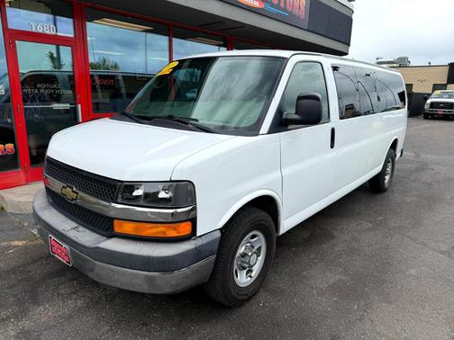 2013 Chevrolet Express 3500 LT