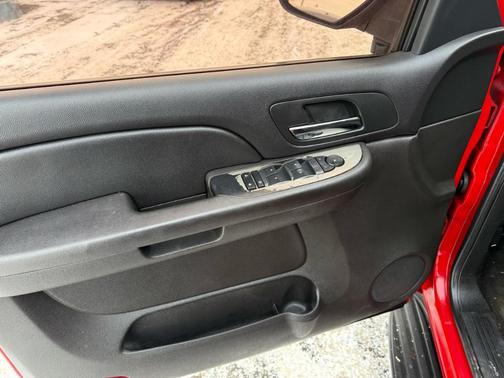 2011 Chevrolet Tahoe Special Services