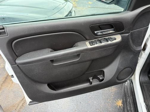 2013 Chevrolet Tahoe Special Services