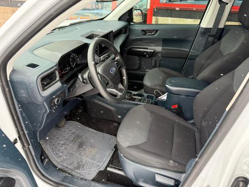 2022 Ford Maverick XL