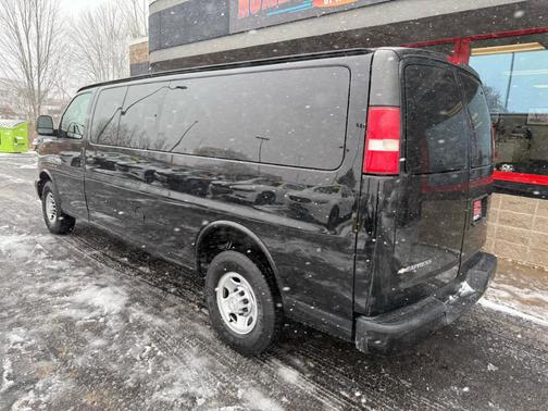 2018 Chevrolet Express 3500 LS