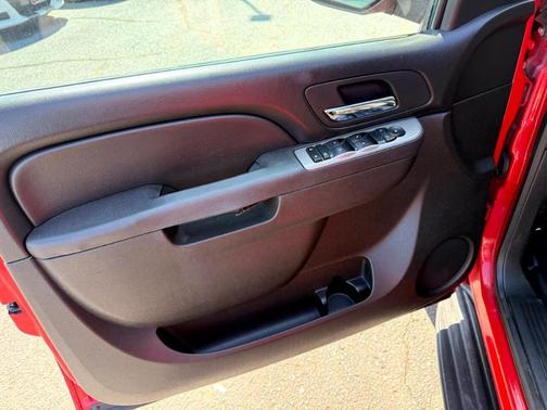 2013 Chevrolet Tahoe Special Services
