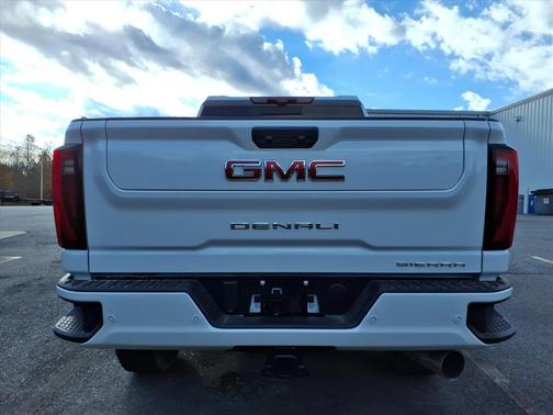 2026 GMC Sierra 2500 Denali