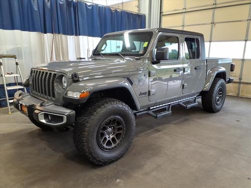 2023 Jeep Gladiator Sport S