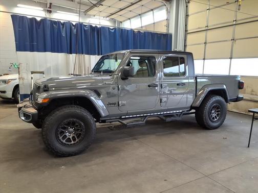 2023 Jeep Gladiator Sport S