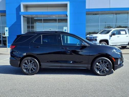 2023 Chevrolet Equinox FWD RS