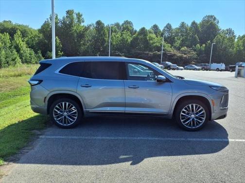 2025 Buick Enclave Avenir FWD
