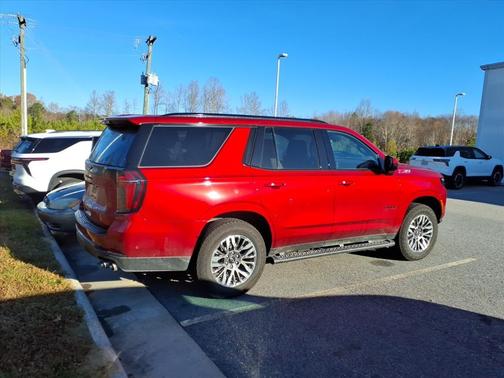 2025 Chevrolet Tahoe 4WD Z71