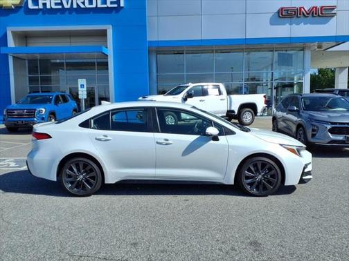 2024 Toyota Corolla SE
