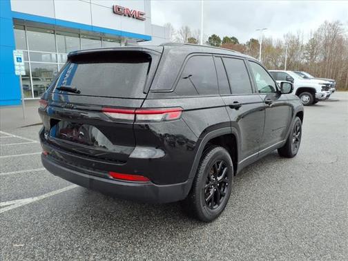2024 Jeep Grand Cherokee Altitude