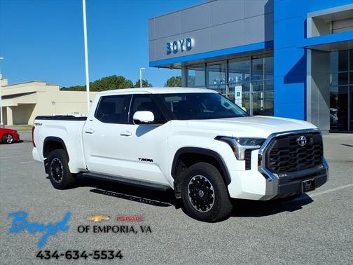 2022 Toyota Tundra SR5