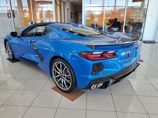 2025 Chevrolet Corvette Stingray w/1LT