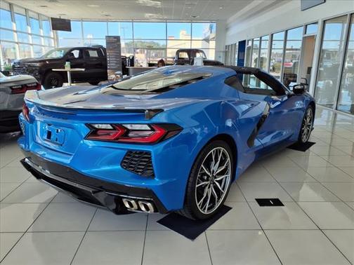 2025 Chevrolet Corvette Stingray w/1LT