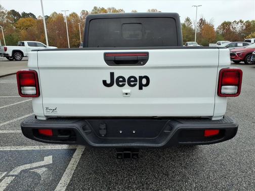 2022 Jeep Gladiator Willys 4x4